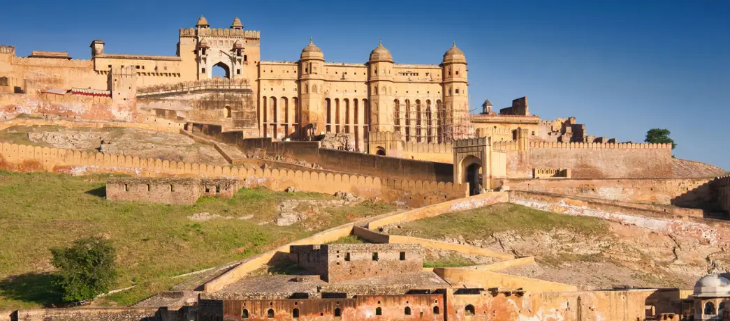 Delhi to Jaipur Road Trip Guide for Foreign Travelers