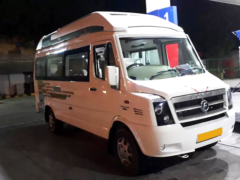 9-Seater Super Luxurious Tempo Traveller / Van