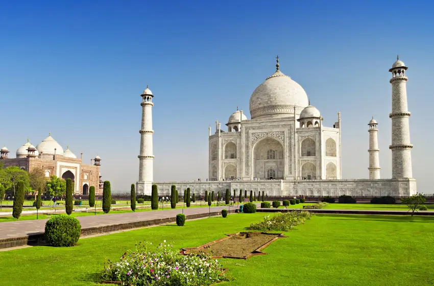 Explore Rajasthan, Taj & Ajanta