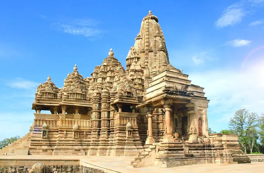 Rajasthan Tour with Khajuraho and Varanasi